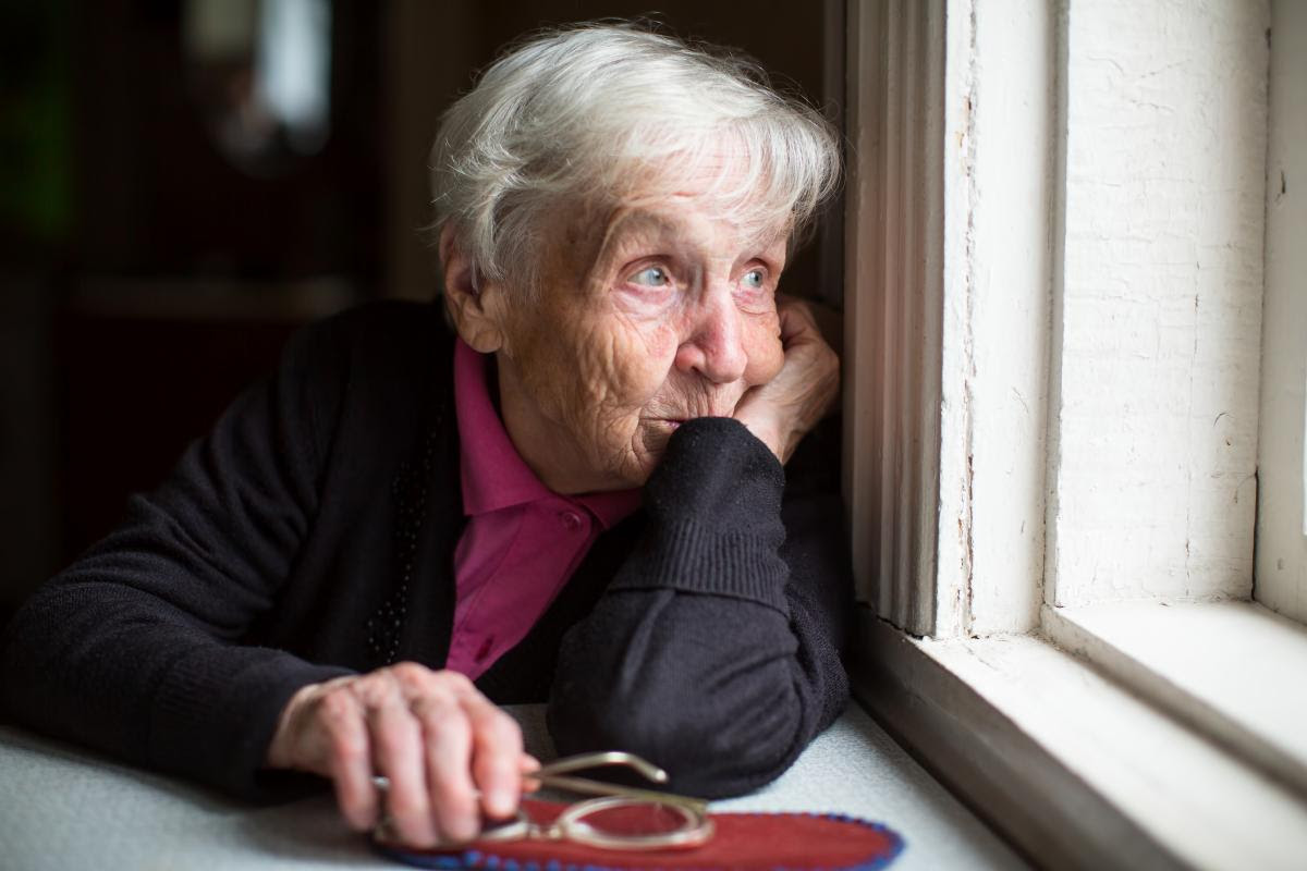 You are currently viewing Apathy, Not Depression, Helps Predict Dementia