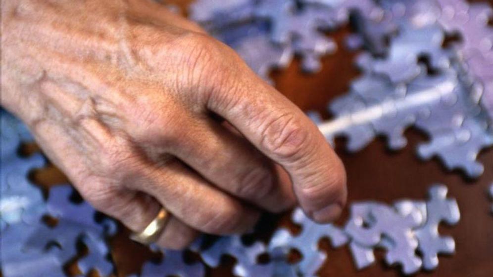You are currently viewing Reading, Puzzles May Delay Alzheimer’s by 5 Years: Study