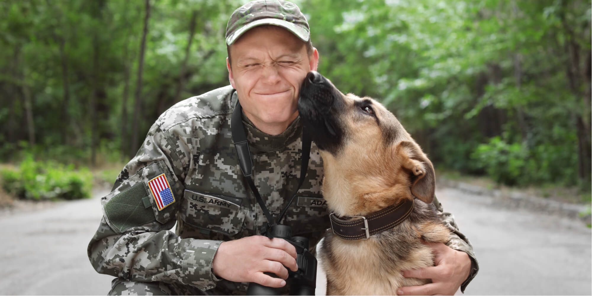 You are currently viewing ‘I Can Go Anywhere’: How Service Dogs Help Veterans with PTSD