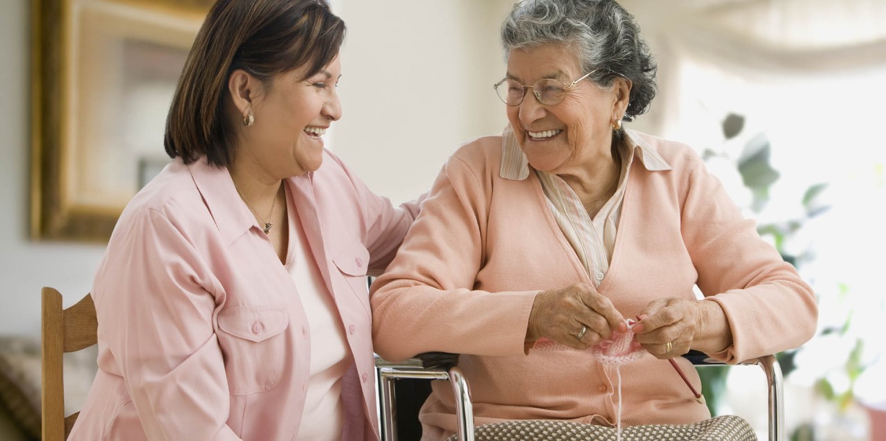 You are currently viewing Aging Care: 6 Tips for Caring for Elderly Parents